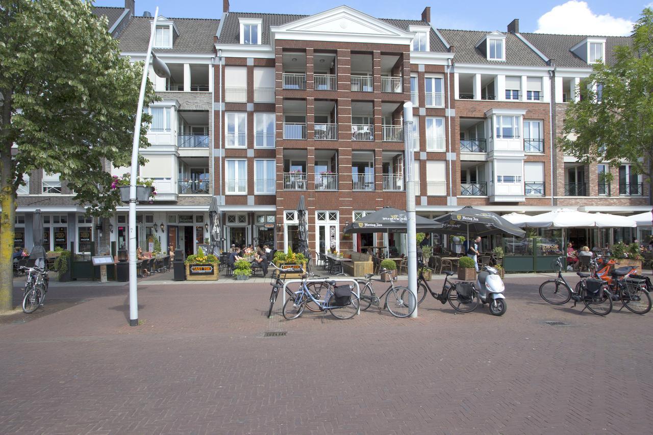Hotel Bladel Luaran gambar