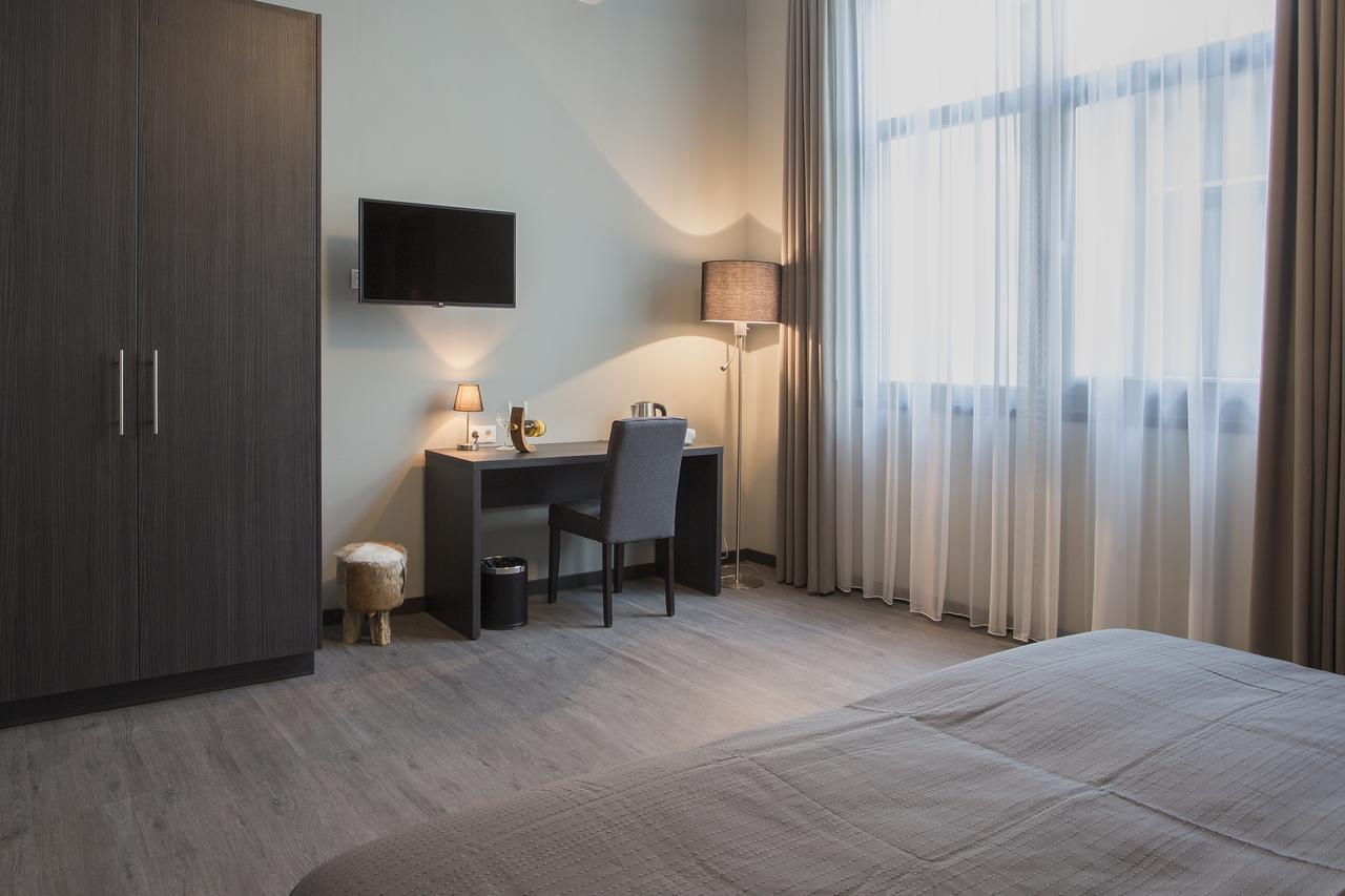 Hotel Bladel Luaran gambar